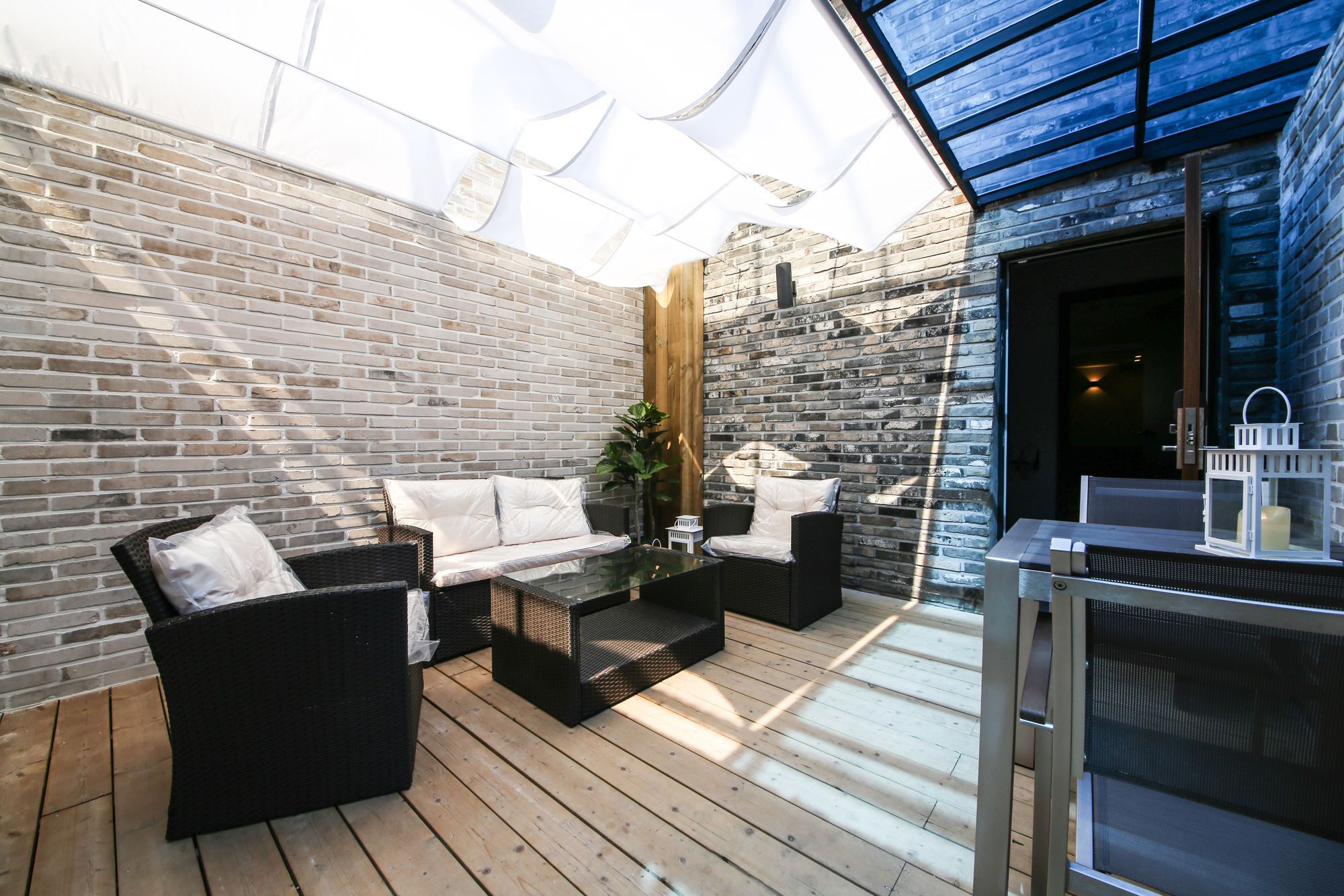 Brown Dot Hotel Yangjeong Busan Bagian luar foto