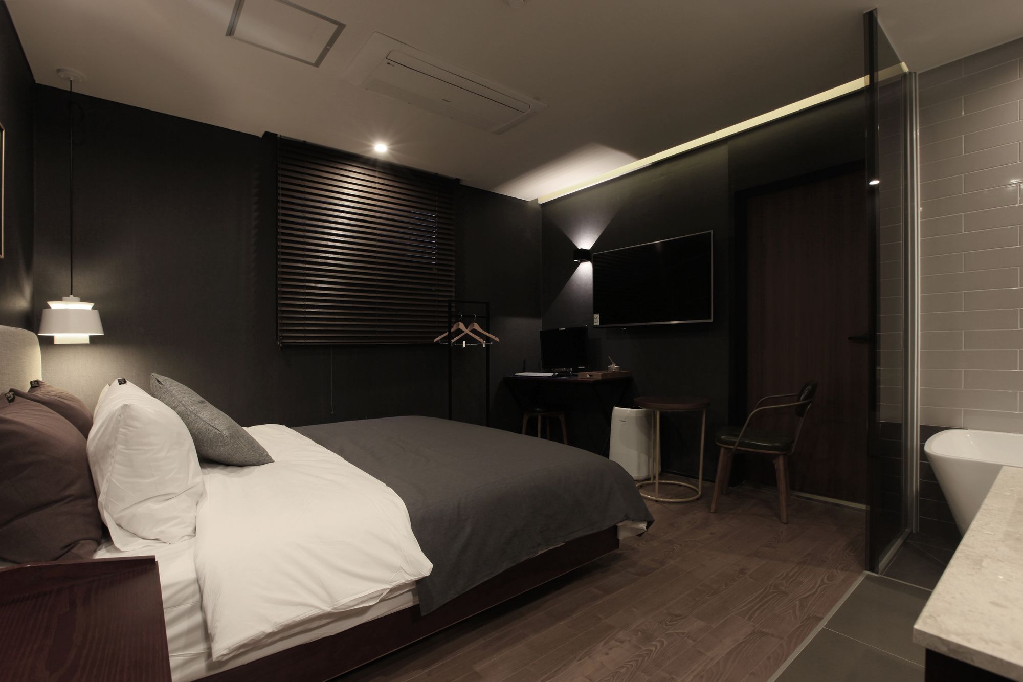 Brown Dot Hotel Yangjeong Busan Bagian luar foto
